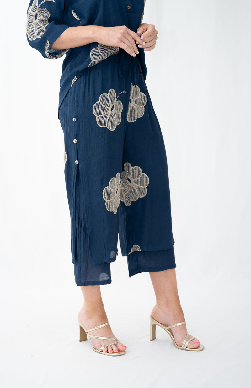 EMBROIDERED SHELL PANT