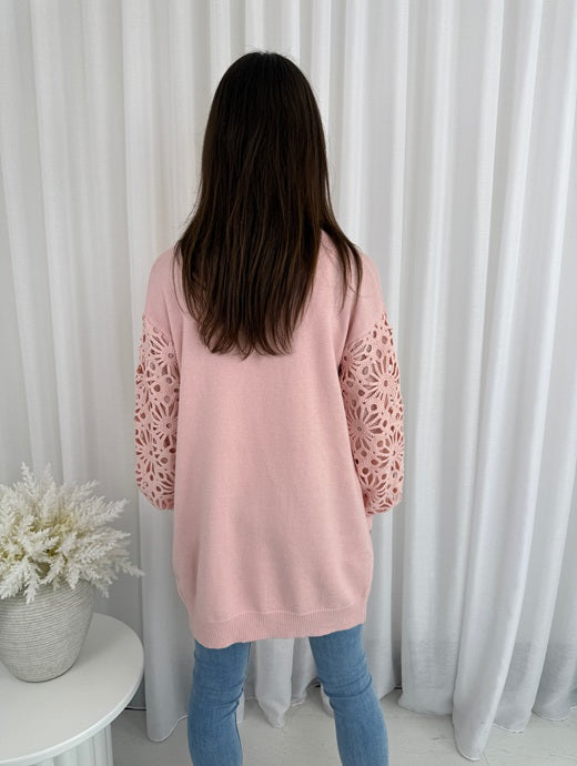LACE SLEEVE CARDI