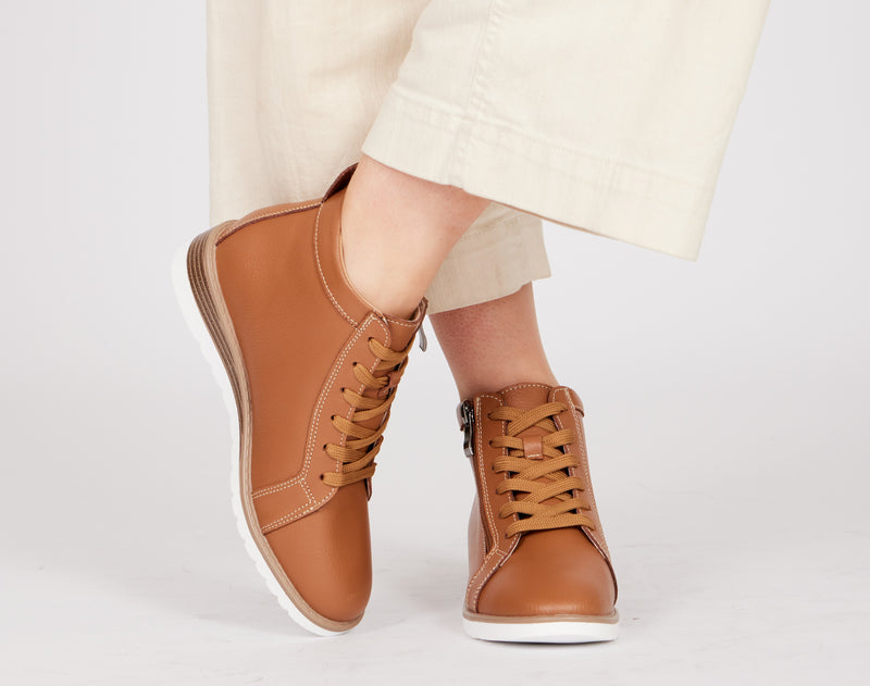 CHASTE TAN ANKLE BOOT