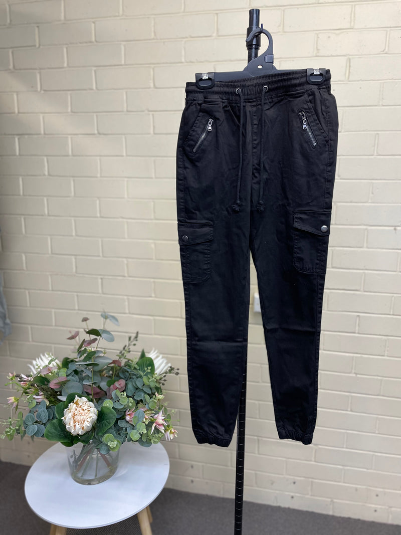 Cargo Pants/Jeans - Black